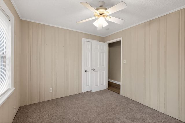 325 Merideth Circle, Spartanburg, SC 29306