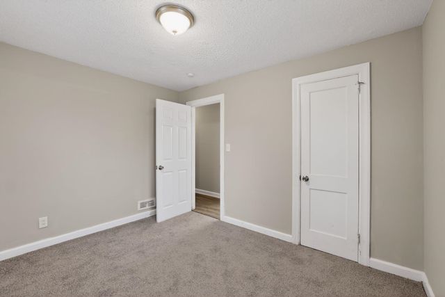 325 Merideth Circle, Spartanburg, SC 29306