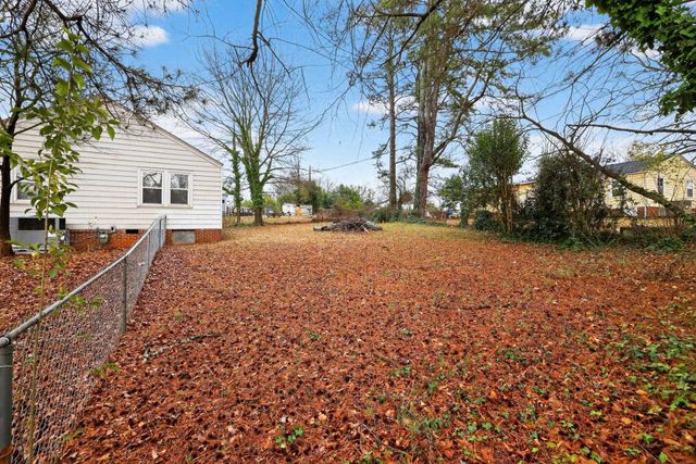 325 Merideth Circle, Spartanburg, SC 29306