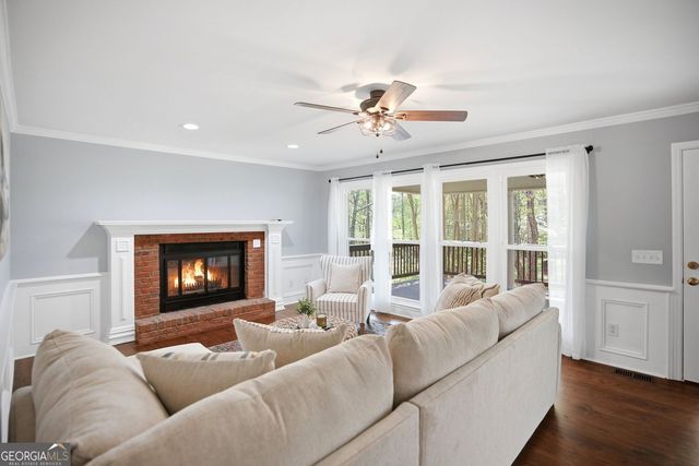 104 Crabapple Springs Drive, Woodstock, GA 30188