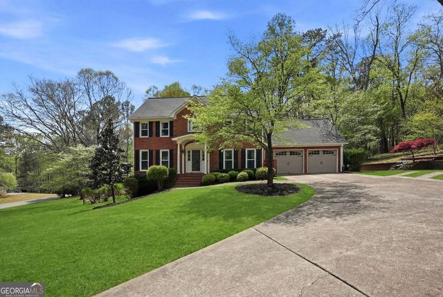 104 Crabapple Springs Drive, Woodstock, GA 30188
