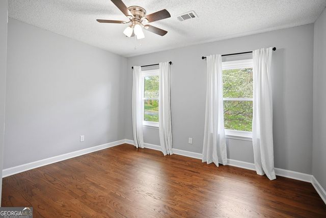 104 Crabapple Springs Drive, Woodstock, GA 30188