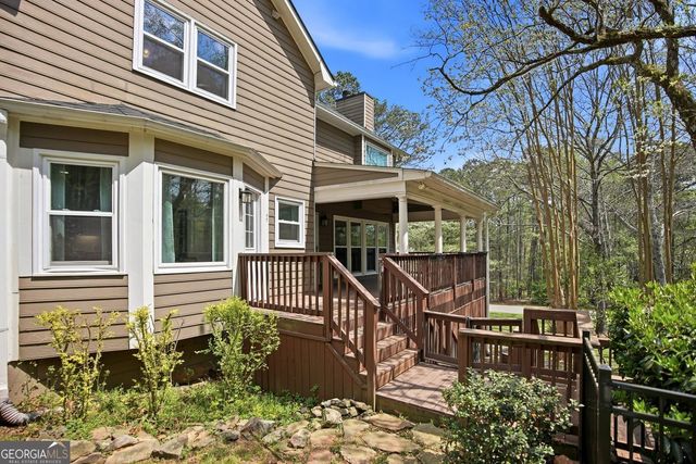 104 Crabapple Springs Drive, Woodstock, GA 30188