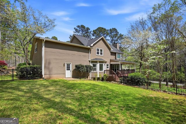 104 Crabapple Springs Drive, Woodstock, GA 30188