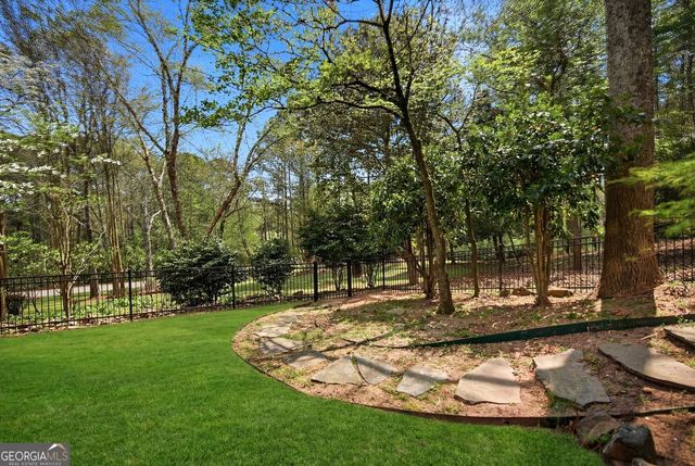 104 Crabapple Springs Drive, Woodstock, GA 30188