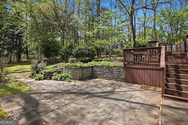 104 Crabapple Springs Drive, Woodstock, GA 30188