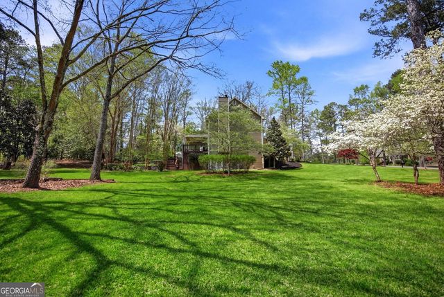104 Crabapple Springs Drive, Woodstock, GA 30188