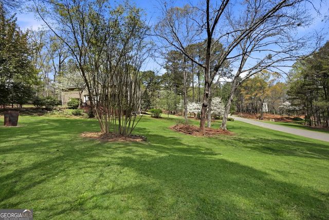 104 Crabapple Springs Drive, Woodstock, GA 30188