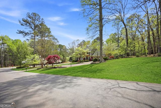 104 Crabapple Springs Drive, Woodstock, GA 30188