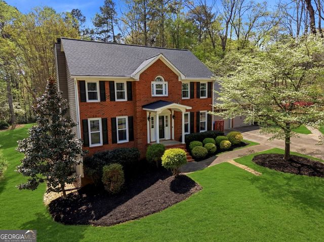 104 Crabapple Springs Drive, Woodstock, GA 30188