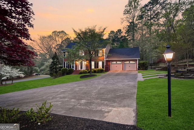 104 Crabapple Springs Drive, Woodstock, GA 30188