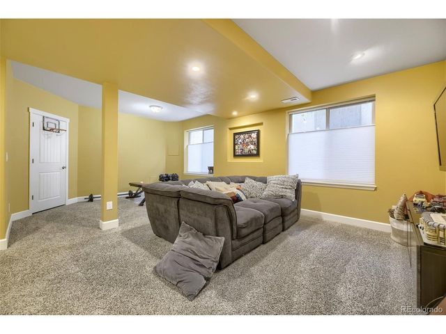 15211 W Auburn Ave, Lakewood, CO 80228