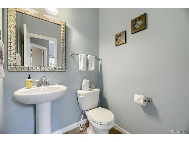 15211 W Auburn Ave, Lakewood, CO 80228