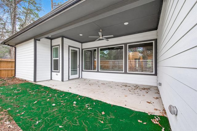 14036 Monterrey Circle, Willis, TX 77318