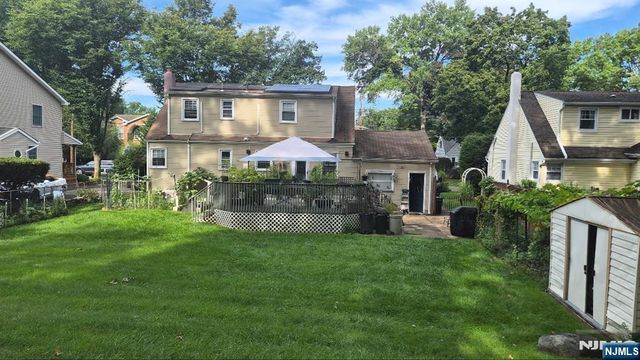 736 7th Avenue, River Edge, NJ 07661
