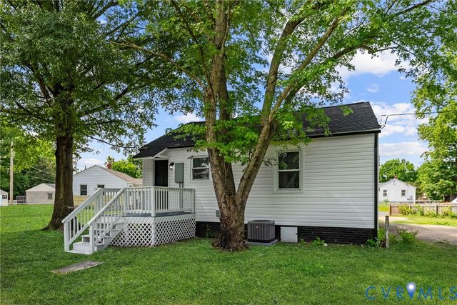 500 Cavalier Cir, Richmond, VA 23224
