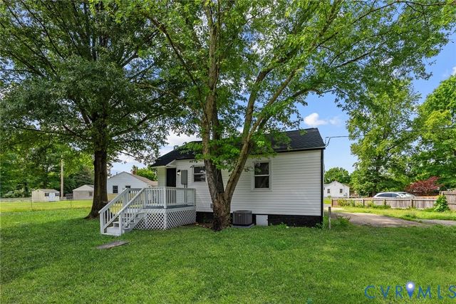 500 Cavalier Cir, Richmond, VA 23224