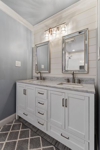 45 Hillcrest Drive, Kenova, WV 25530