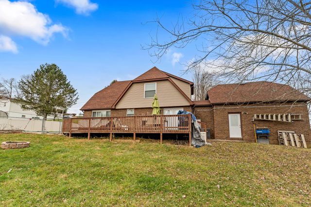 45 Hillcrest Drive, Kenova, WV 25530