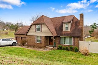 45 Hillcrest Drive, Kenova, WV 25530