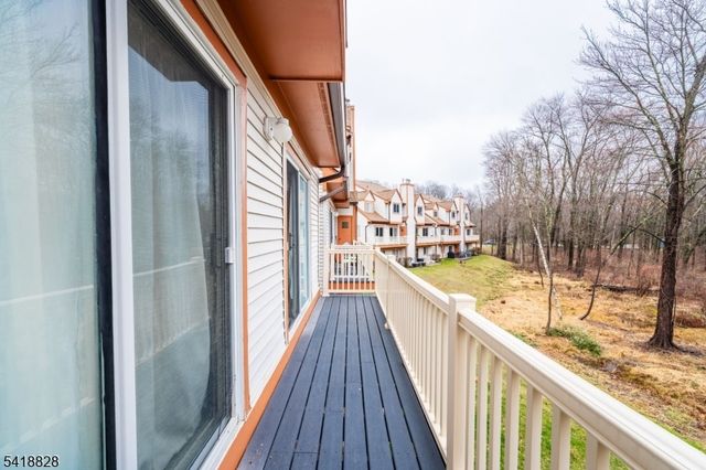 50 Woods Edge Dr 50, Roxbury Twp., NJ 07876