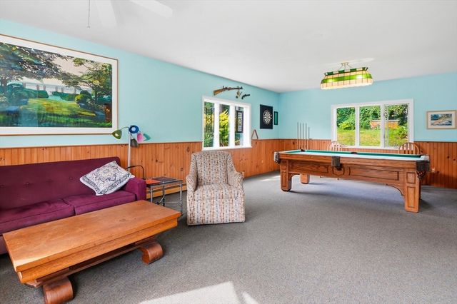11 Farmington Circle, Marlborough, MA 01752