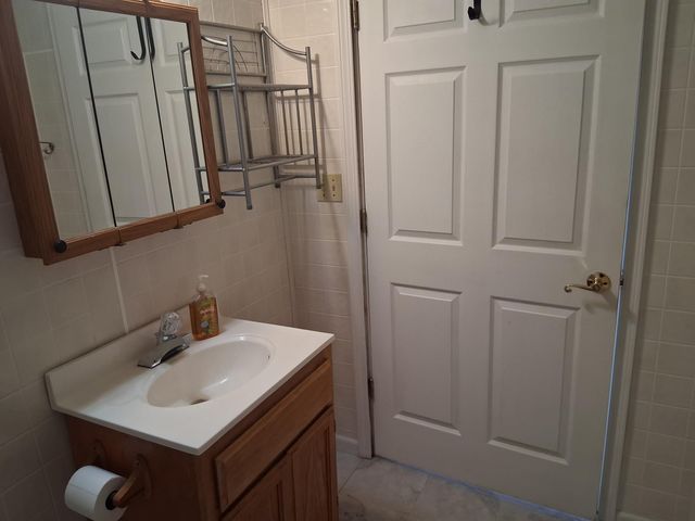 112 N Madison Avenue, Aurora, MO 65605