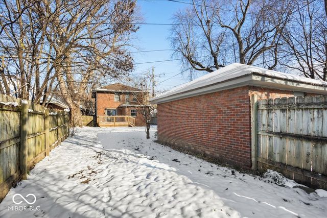 615 E 49th Street, Indianapolis, IN 46205