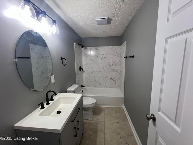 783 Browningtown Rd, Shepherdsville, KY 40165