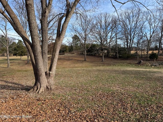 783 Browningtown Rd, Shepherdsville, KY 40165