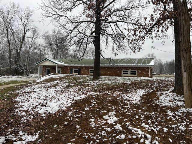 783 Browningtown Rd, Shepherdsville, KY 40165
