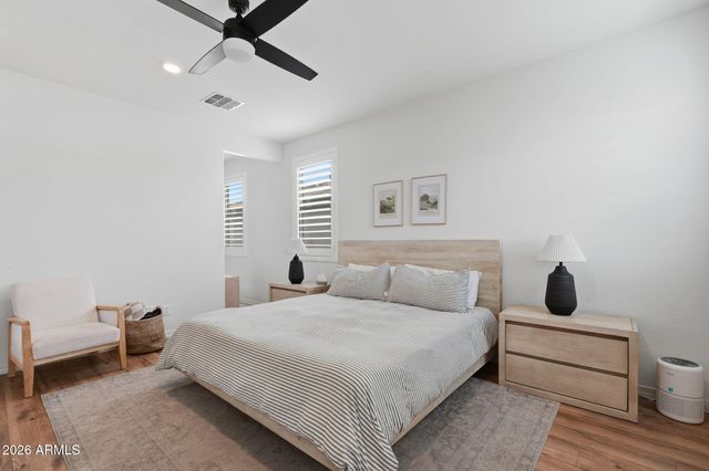 3406 W DUNBAR Drive, Phoenix, AZ 85041