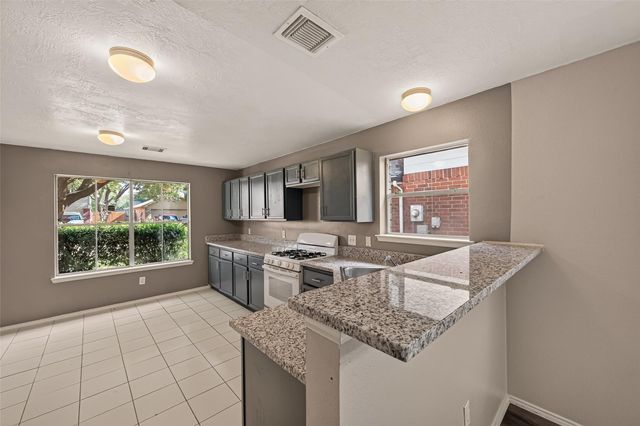 17311 Lobo Trail, Houston, TX 77084