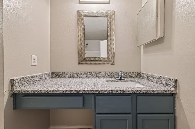17311 Lobo Trail, Houston, TX 77084