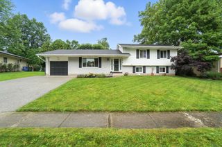 238 Dunbarton Road, Columbus, OH 43230