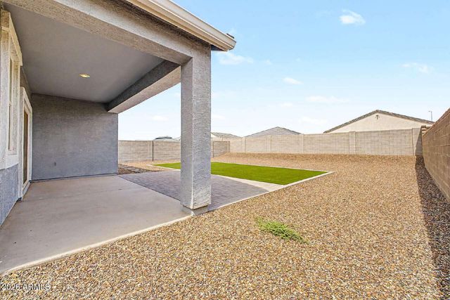 2760 W STRADLING Avenue, Apache Junction, AZ 85120