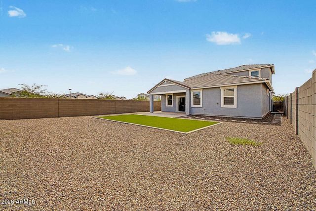 2760 W STRADLING Avenue, Apache Junction, AZ 85120