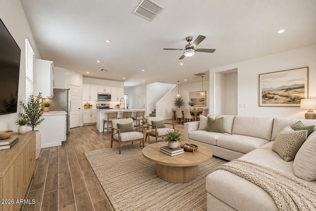 2760 W STRADLING Avenue, Apache Junction, AZ 85120
