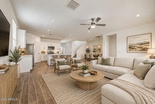 2760 W STRADLING Avenue, Apache Junction, AZ 85120