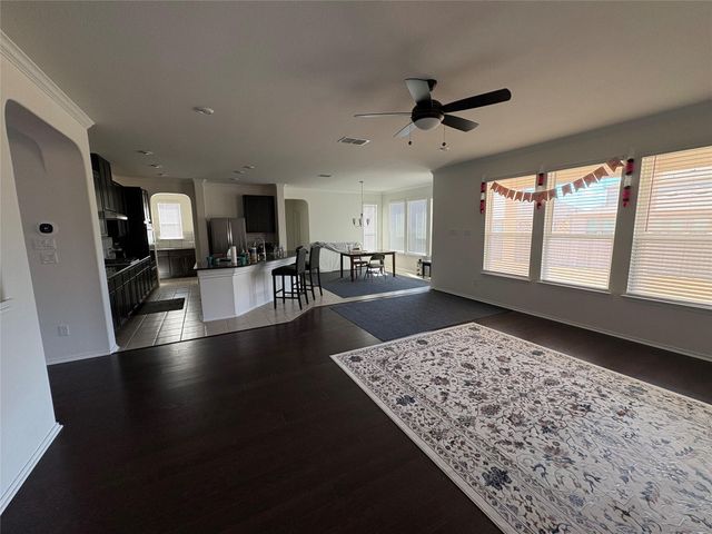 3606 Fisciano LN, Round Rock, TX 78665