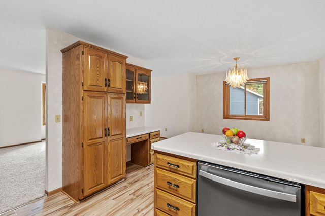 809 3rd Avenue N, Sartell, MN 56377