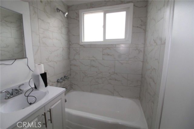 4954 Tweedy Boulevard F, South Gate, CA 90280