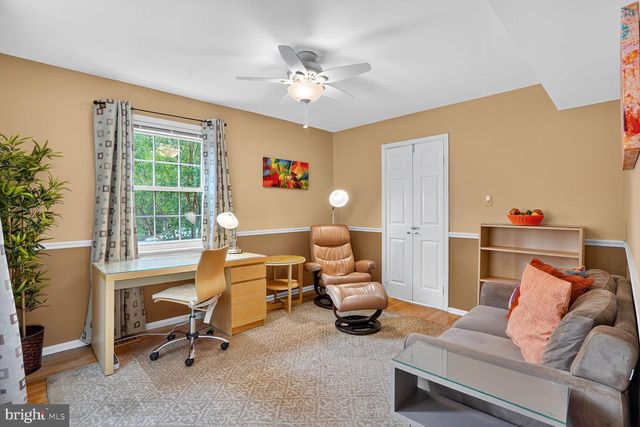 10419 COURTHOUSE DR, Fairfax, VA 22030