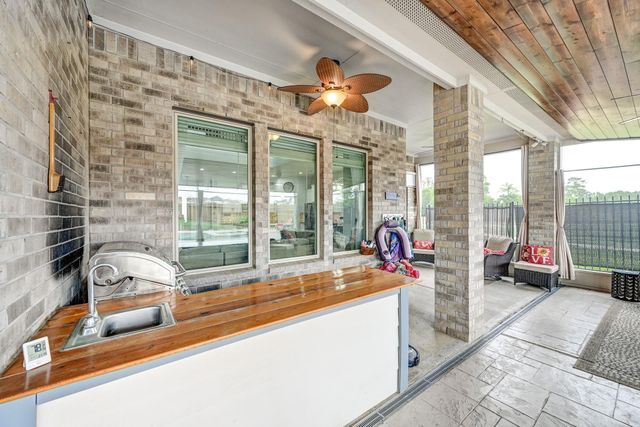 11106 Cunningham Fir Trail, Tomball, TX 77375