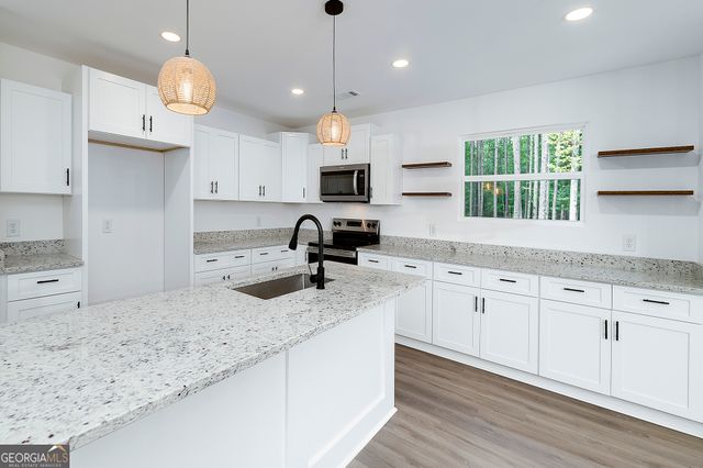 548 Barnesville Road, Griffin, GA 30224