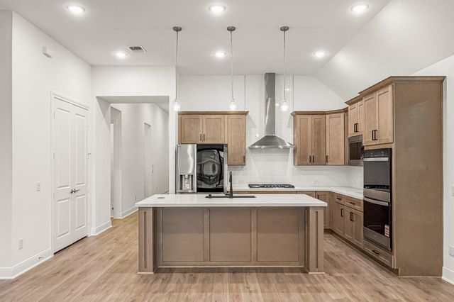 6127 Clementine Zest Drive, Manvel, TX 77578