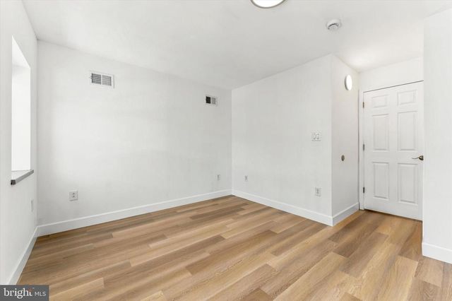 601 WATKINS ST, Philadelphia, PA 19148