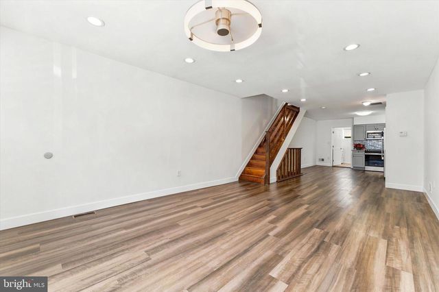 601 WATKINS ST, Philadelphia, PA 19148