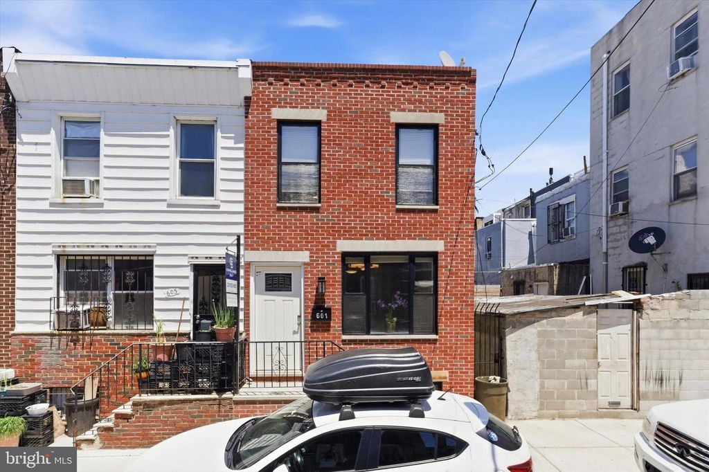 601 WATKINS ST, Philadelphia, PA 19148