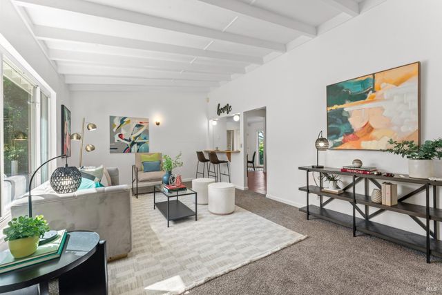 246 Jordan St, Vallejo, CA 94591